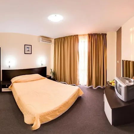 Hotell Yanis