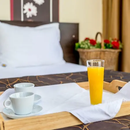 Hotel Yanis Lozenec
