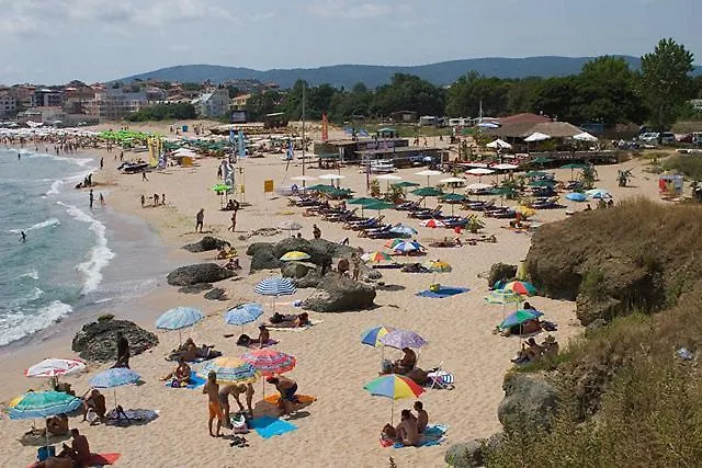 Yanis Hotel Lozenets