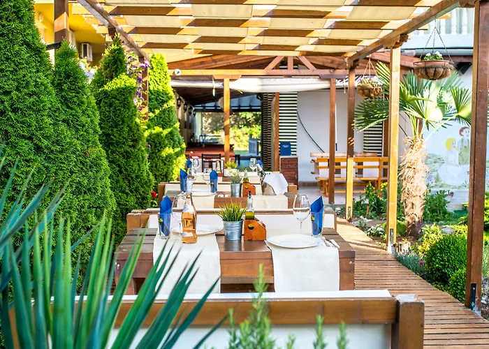 Yanis 호텔 로제넷츠